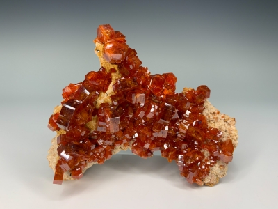 Vanadinite from Mibladen, Morocco [db_pics/ZowaderUpdates/DZ0210a.jpg]