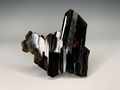 Epidote from Tormiq, Near Gilgit, Pakistan [db_pics/ZowaderUpdates/DZ0212b.jpg]