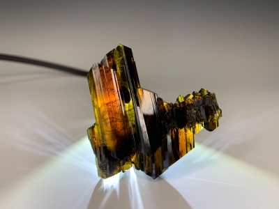 Epidote from Tormiq, Near Gilgit, Pakistan [db_pics/ZowaderUpdates/DZ0212c.jpg]