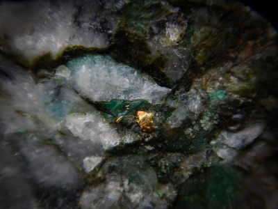 Gold from Bullfrog Mine, Nye County, Nevada, USA [db_pics/update5/ML00263b.jpg]