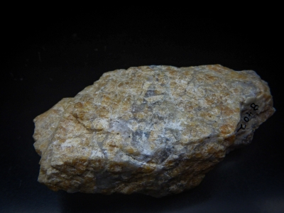 Scheelite from Arizona Mine, Unionville, Pershing County, Nevada, USA [db_pics/update5/ML00264a.jpg]