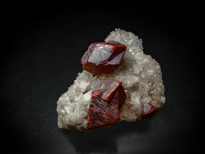 Cinnabar from Poverty Peak District, Humboldt County, Nevada, USA [db_pics/update5/ML00268a.jpg]