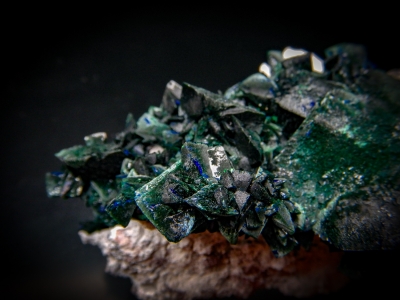 Malachite pseudo. Azurite from Milpillas Mine, Municipo de Cananea, Sonora, Mexico [db_pics/update5/ML00290c.jpg]