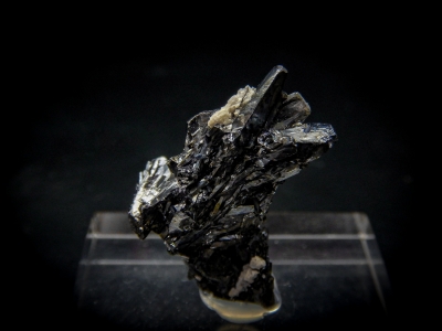 Proustite from Freiberg, Erzgebirge, Saxony, Germany [db_pics/update5/ML00346a.jpg]