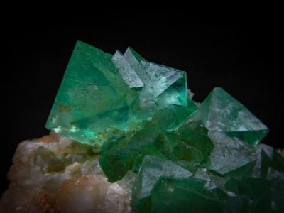 Fluorite from Riemvasmaak, Northern Cape Province, South Africa [db_pics/update6/ML00399b.jpg]