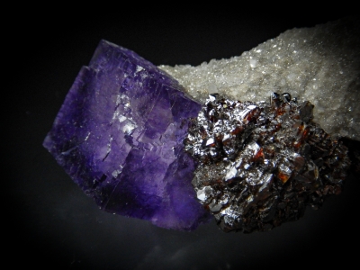 Fluorite, Sphalerite & Dolomite from Elmwood Mine, Smith County, Tennessee, USA [db_pics/update6/ML00415b.jpg]