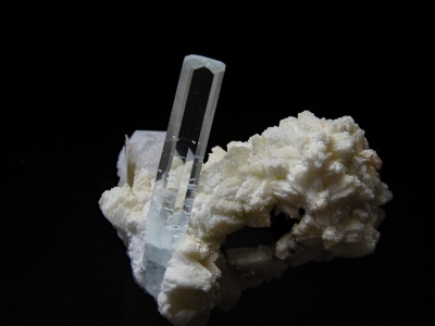 Beryl & Albite cast after Tourmaline from Shigar Valley, Gilgit Division, Pakistan [db_pics/update6/ML00424b.jpg]