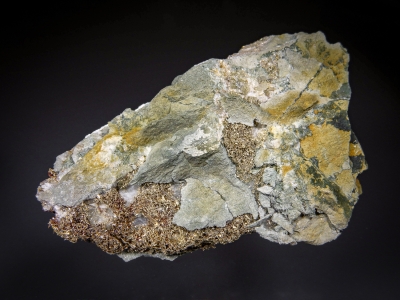 Gold from Olinghouse Mine, Washoe County, Nevada, USA [db_pics/update7/ML00453a.jpg]