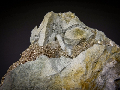 Gold from Olinghouse Mine, Washoe County, Nevada, USA [db_pics/update7/ML00453c.jpg]