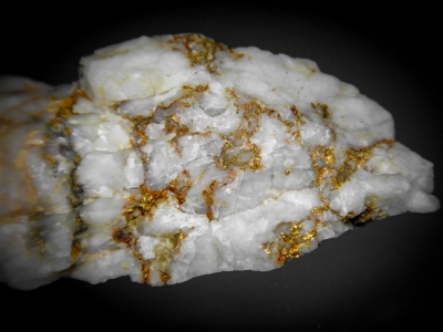 Gold from Limmerick Canyon, Humbolt Range, Pershing County, Nevada, USA [db_pics/update7/ML00461b.jpg]