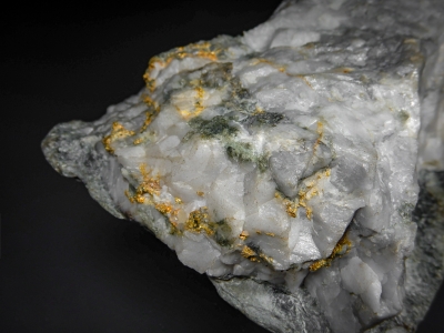 Gold from Mariposa, California USA [db_pics/update7/ML00512c.jpg]