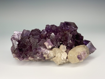 Fluorite & Calcite from Victory/Crystal Mine Complex, Cave-in-Rock, Hardin County, Illinois, USA [db_pics/update7/ML00612d.jpg]