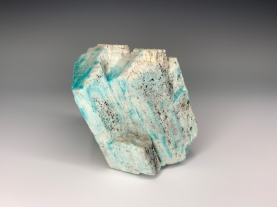 Microcline var. Amazonite from Zapot Mine, Gillis Range, Hawthorne, Mineral County, Nevada, USA [db_pics/update7/ML00619b.jpg]