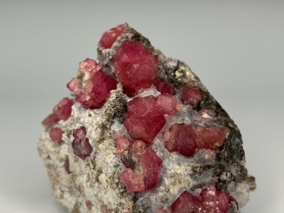 Garnet var. Grossular from Sierra de Cruces, Hercules, Coahuila, Mexico [db_pics/update7/ML00626d.jpg]