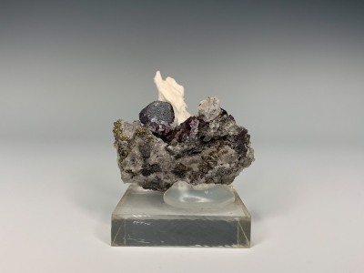 Pyrargyrite, Pyrite & Calcite from Uchucchacua Mine, Oyon, Lima, Dept., Peru [db_pics/update7/ML00632a.jpg]
