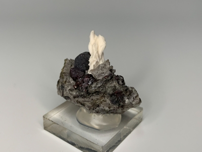 Pyrargyrite, Pyrite & Calcite from Uchucchacua Mine, Oyon, Lima, Dept., Peru [db_pics/update7/ML00632c.jpg]