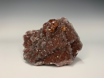 Sphalerite on Quartz from Hengyang Prefecture, Hunan Province, China [db_pics/update7/ML00641c.jpg]