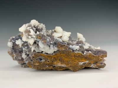Quartz ps. Tarbuttite on Smithsonite from Skorpion Mine, Rosh Pinah, Namibia [db_pics/update7/ML00683d.jpg]