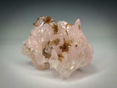 Rose Quartz & Eosphorite from Taquaral, Itinga, Minas Gerais, Brazil [db_pics/update7/ML00696c.jpg]