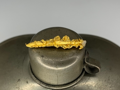 Gold from Undisclosed mine near Guelmim, Guelmim-Oued Noun Region, Morocco [db_pics/update7/ML00703b.jpg]