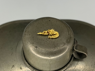 Gold from Undisclosed mine near Guelmim, Guelmim-Oued Noun Region, Morocco [db_pics/update7/ML00704b.jpg]