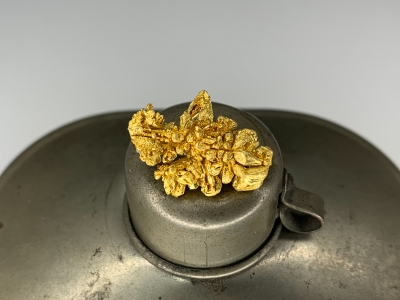 Gold from Undisclosed mine near Guelmim, Guelmim-Oued Noun Region, Morocco [db_pics/update7/ML00706b.jpg]