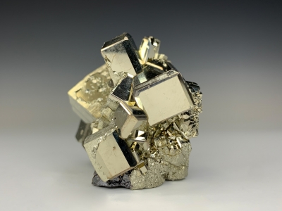 Pyrite from Nanisivik Mine, Baffin Island, Nunavut, Canada [db_pics/update7/ML00747a.jpg]