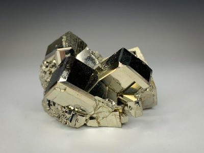 Pyrite from Nanisivik Mine, Baffin Island, Nunavut, Canada [db_pics/update7/ML00747c.jpg]