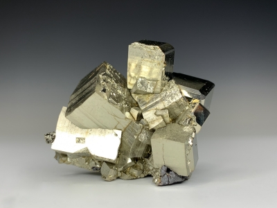 Pyrite from Nanisivik Mine, Baffin Island, Nunavut, Canada [db_pics/update7/ML00747d.jpg]
