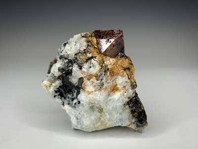 Zircon from Bulbin, near Astor Wazirat District, Northern Areas, Pakistan [db_pics/update7/ML00749c.jpg]