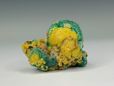 Pyromorphite & Malachite from Rum Jungle, Northern Territories, Australia [db_pics/update7/ML00771a.jpg]