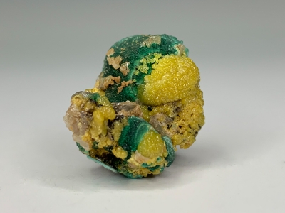 Pyromorphite & Malachite from Rum Jungle, Northern Territories, Australia [db_pics/update7/ML00771c.jpg]