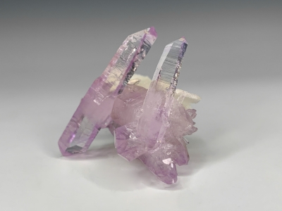 Amethyst on Quartz from Cerro de la Concordia, Las Vigas, Veracruz, Mexico [db_pics/update7/ML00773d.jpg]