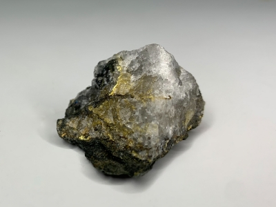 Gold from Homestake Mine, Lead, Lawrence County, South Dakota, USA [db_pics/update7/ML00783b.jpg]