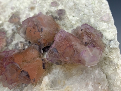 Fluorite from ZinggenstÃ¶cke, Oberaar Lake Area, Bern, Switzerland [db_pics/update7/ML00801d.jpg]