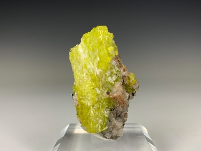Sturmanite from Wessels Mine, Kuruman, Kalahari Manganese Field, North Cape, South Africa [db_pics/update7/ML00805a.jpg]