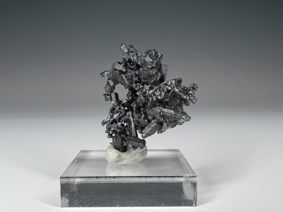 Acanthite from Las Chispas Mine, Arizpe, Sonora, Mexico [db_pics/update7/ML00839a.jpg]