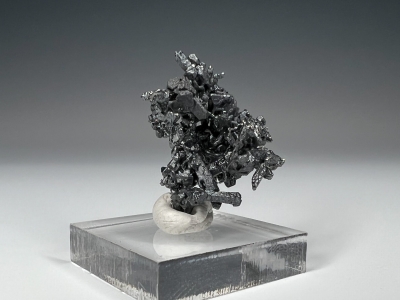 Acanthite from Las Chispas Mine, Arizpe, Sonora, Mexico [db_pics/update7/ML00839b.jpg]