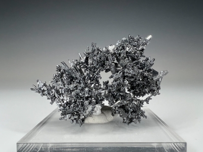 Acanthite from Las Chispas Mine, Arizpe, Sonora, Mexico [db_pics/update7/ML00842d.jpg]