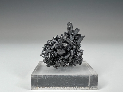 Acanthite from Las Chispas Mine, Arizpe, Sonora, Mexico [db_pics/update7/ML00844a.jpg]