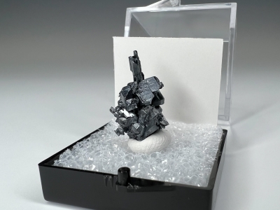 Acanthite from Las Chispas Mine, Arizpe, Sonora, Mexico [db_pics/update7/ML00848c.jpg]