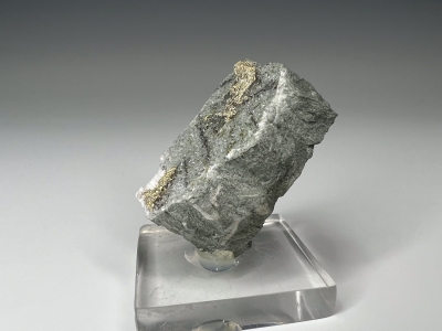 Gold & Epidote from Olinghouse Mine, Pah Rah Range, Washoe County, Nevada, USA [db_pics/update7/ML00857d.jpg]