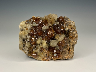Grossular var. Hessonite & Prehnite from 48-55 Mine, Vesper Peak, Sultan District, Snohomish County, Washington, USA [db_pics/update7/ML00904a.jpg]