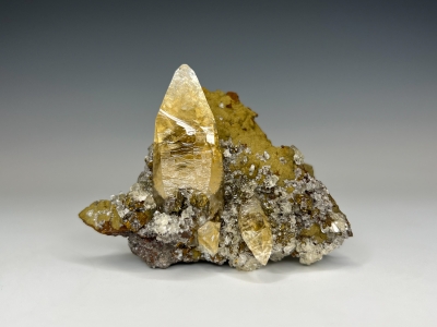 Calcite & Chalcopyrite from Sweetwater Mine, Viburnum Trend, Reynolds County, Missouri, USA [db_pics/update7/ML00928a.jpg]