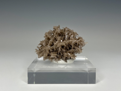 Cerussite from Nakhlak Mine, Anarak District, Isfahan Province, Iran [db_pics/update7/ML00937d.jpg]