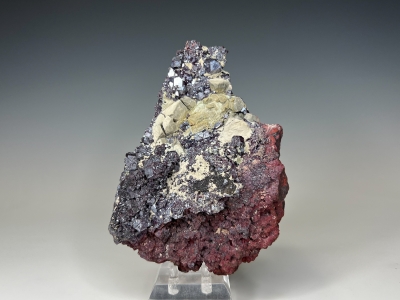 Cuprite from Red Dome Mine, Chillagoe, Queensland, Australia [db_pics/update7/ML00942c.jpg]