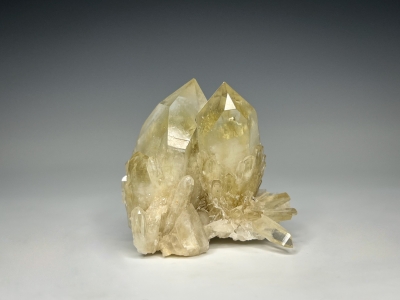 Quartz var. Citrine from Pasto Bueno, Pampas District, Pallasca Province, Ãncash, Peru [db_pics/update7/ML00962c.jpg]