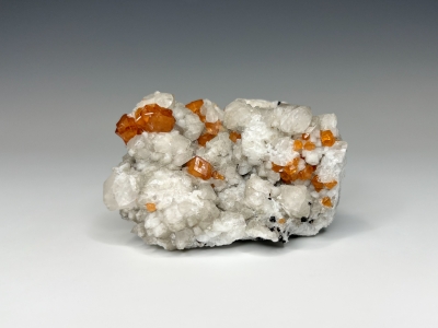 Spessartine, Microcline & Quartz from Mawi Pegmatite, Nilaw-Kolum, Nuristan, Afghanistan [db_pics/update7/ML01004a.jpg]