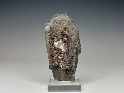 Silver & Calcite from El Bonanza Mine, Port Radium District, Great Bear Lake, North Slave Region, Northwest Territories, Canada [db_pics/update7/ML01024b.jpg]