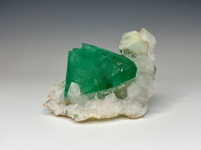 Fluorite from Riemvasmaak, Northern Cape Province, South Africa [db_pics/update7/ML01028a.jpg]